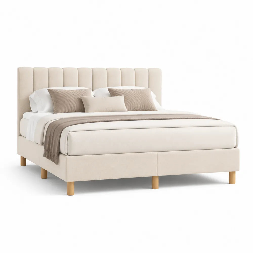 Polsterbett Doppelbett mit vertikal gepolstertem Kopfteil Polyesterbezug Holzfüßen Beige 180 x 200 cm